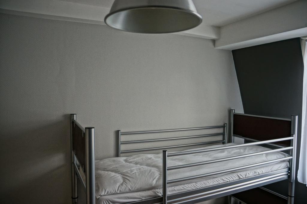 Es Hostel Saint-Gilles Экстерьер фото